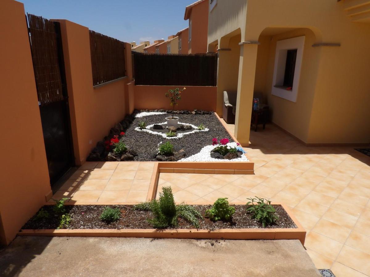 Villas Brujula Company Corralejo Extérieur photo